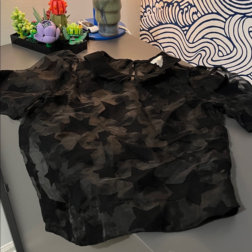 H&M Black Star Pattern Blouse - Picture 4 of 6